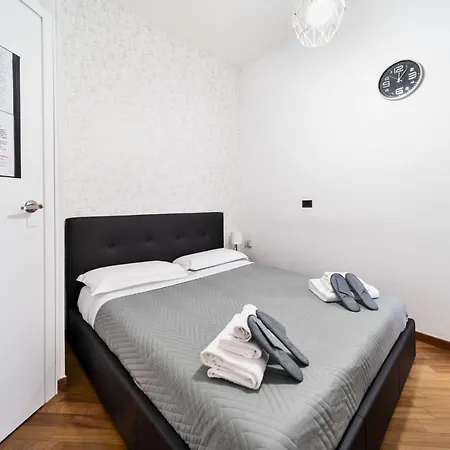 Dante 138 Class & Apartament *