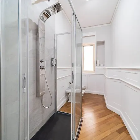 Dante 138 Class & Apartament Bari