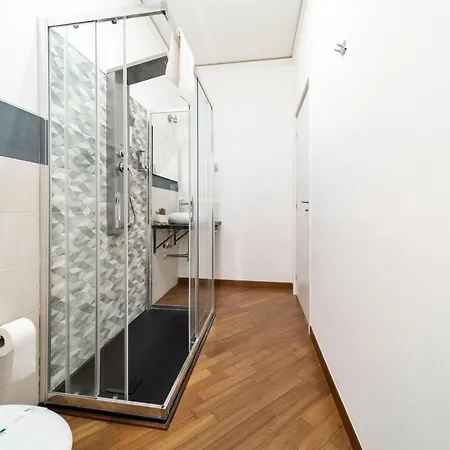 Dante 138 Class & Bari