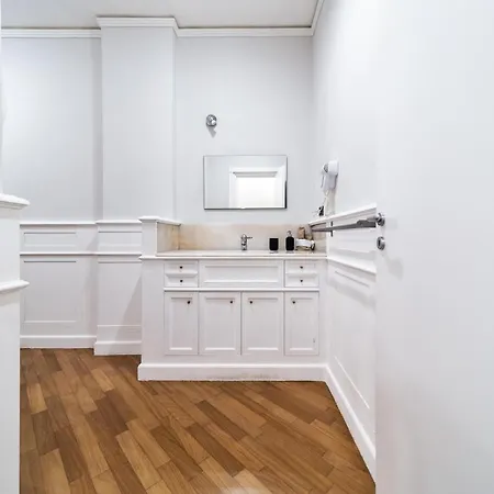 Dante 138 Class & Lejlighed