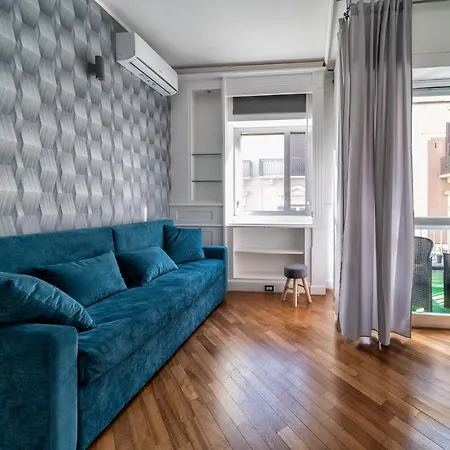 Dante 138 Class & * Bari